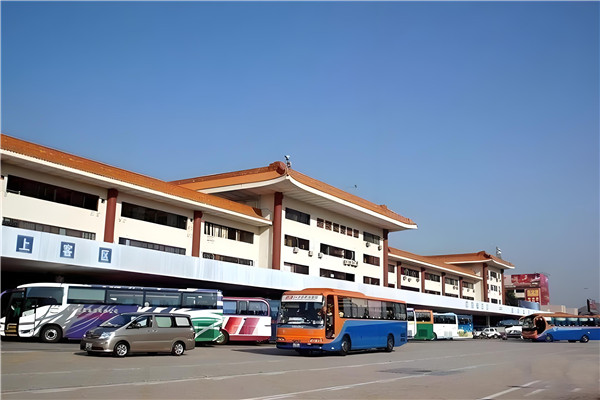 皇崗口岸舊貌.jpg